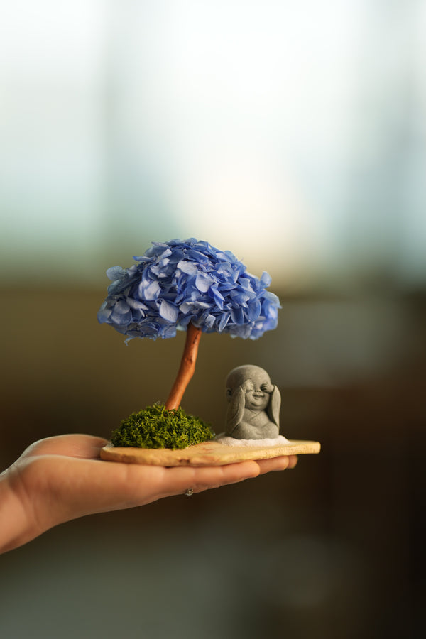 A Small Tree in the East - Purple Dream - Journeyman (Preserved Plants)