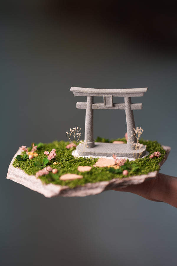 A Path in the East - Spring (Preserved Plants)