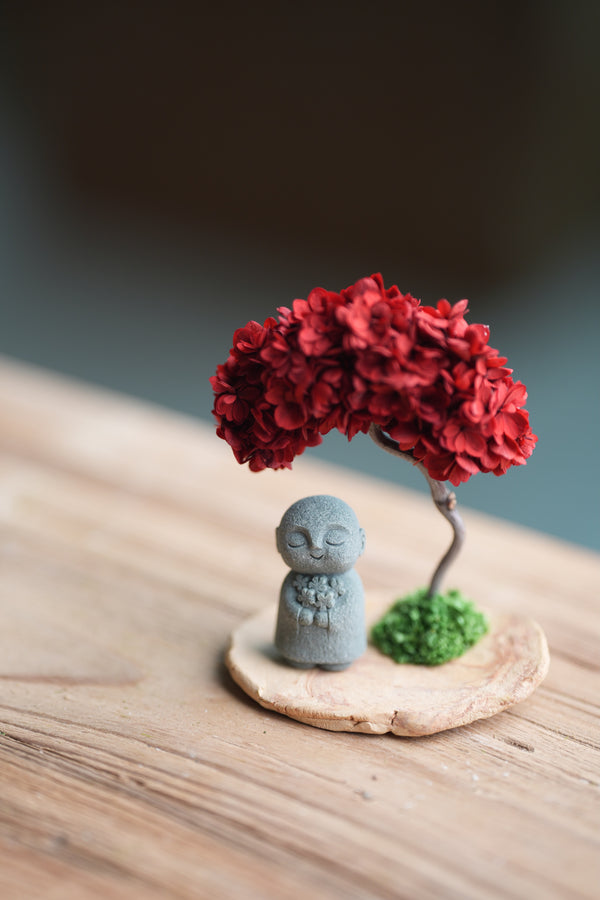 A Small Tree in the East - Fireheart - See No Evil (Preserved Plants)