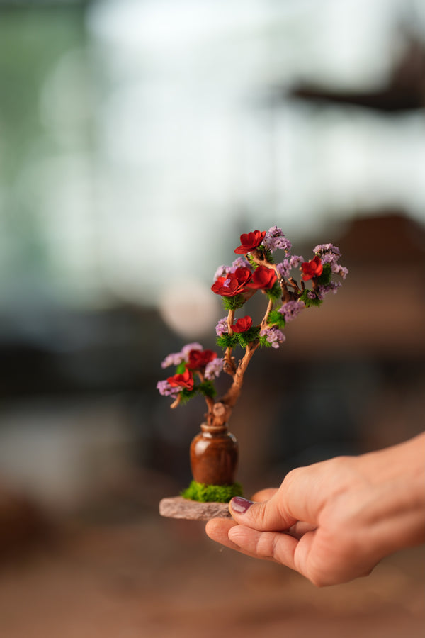 A Small Tree in the East - Star Blossom (Preserved Plants)