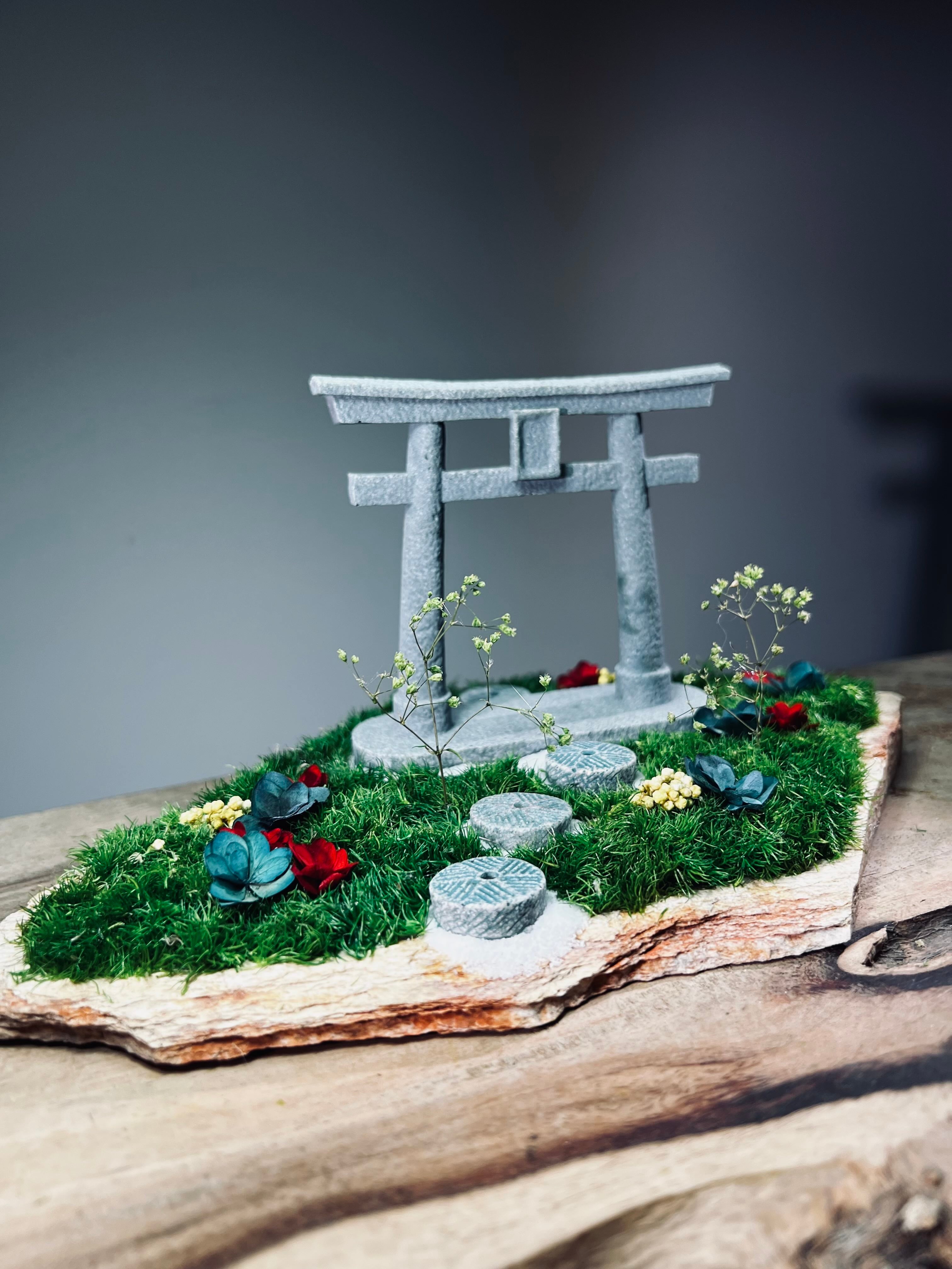A Path in the East - Spring (Preserved Plants)
