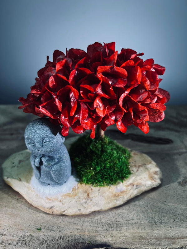 A Small Tree in the East - Fire Heart - Journeyman (Preserved Plants)