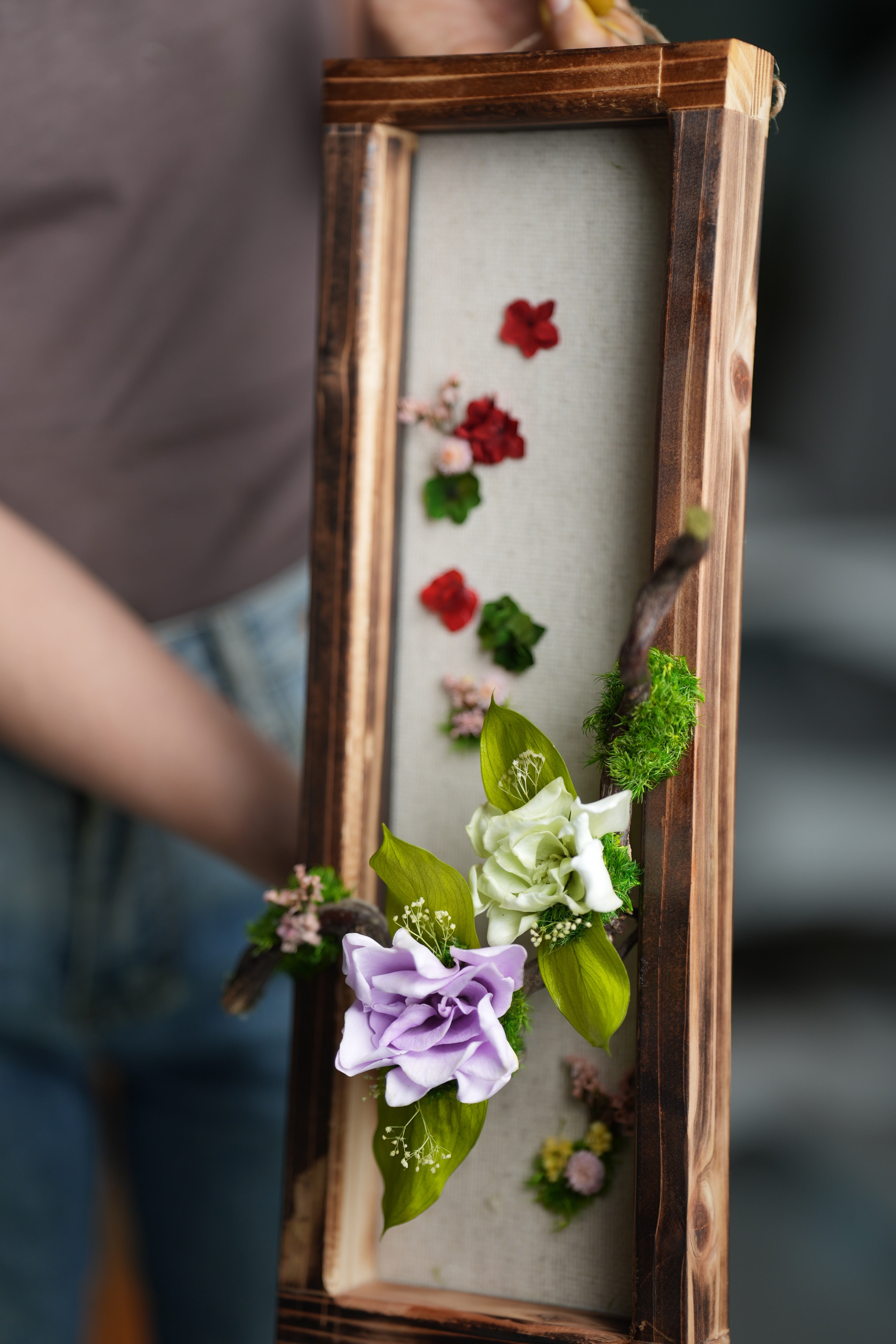Children of the Forest - Gardenia Wall Hanging edition (Preserved Plants)