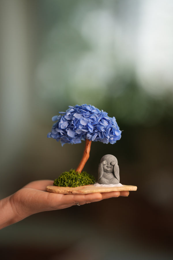 A Small Tree in the East - Purple Dream - Journeyman (Preserved Plants)