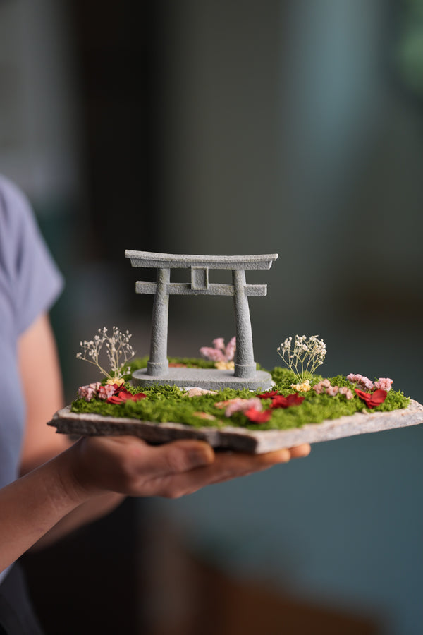 A Path in the East - Spring (Preserved Plants)