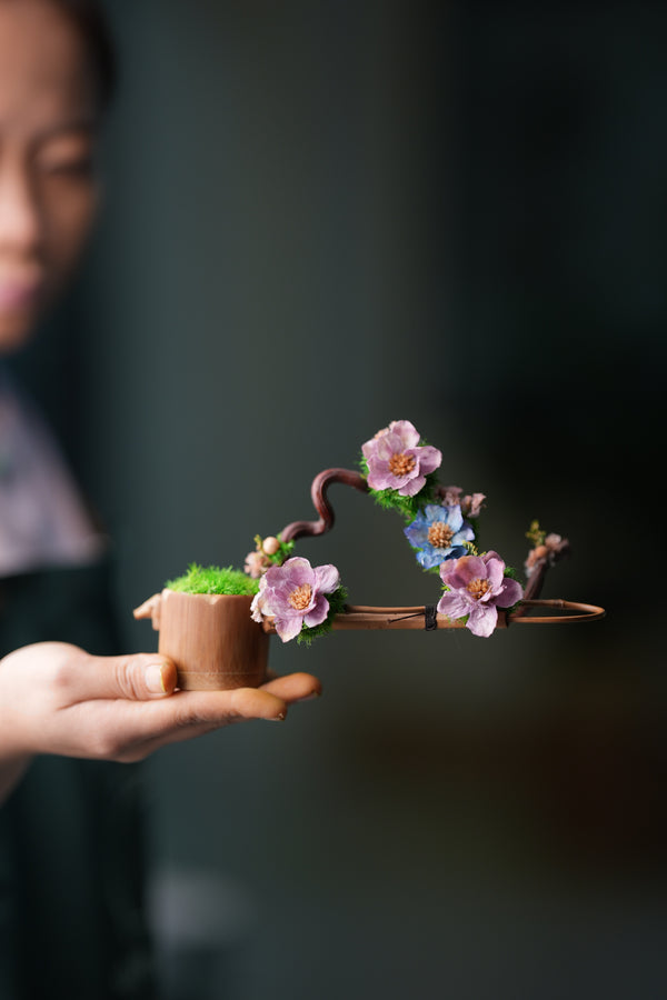 Children of the Forest - Bamboo Curve (Preserved Plants)