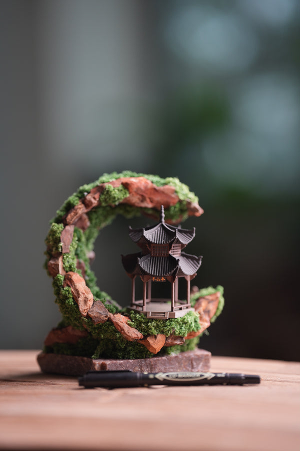 Half-Moon Bay - Crescent - Cultured Garden - Smaller (Preserved Plants)