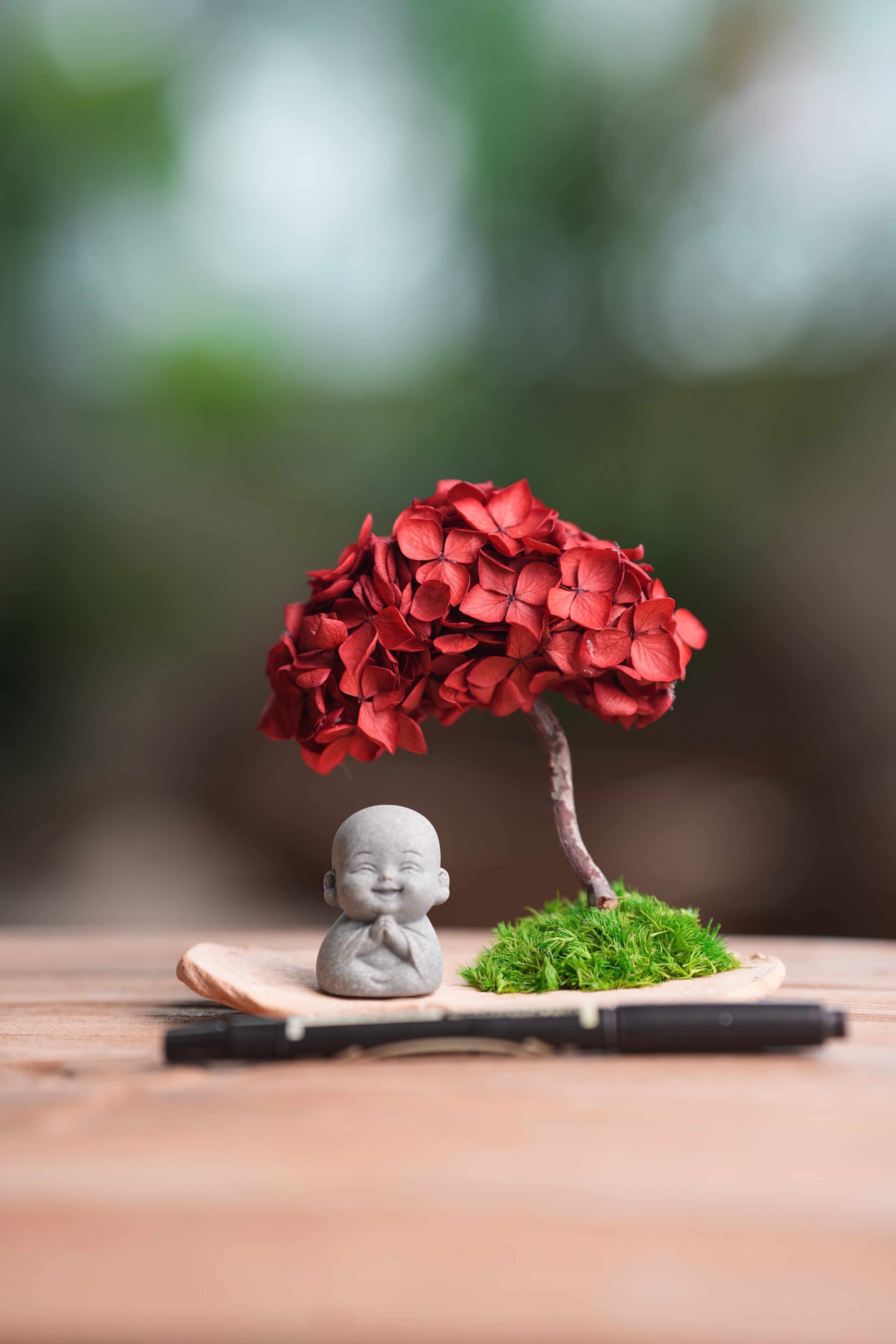 A Small Tree in the East - Fireheart (Preserved Plants)