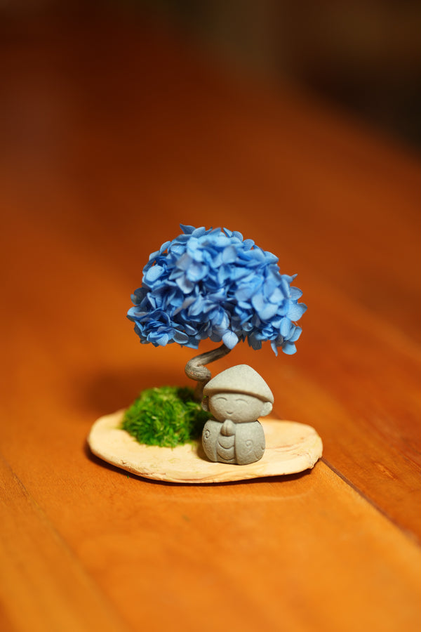 A Small Tree in the East - Blue Dream - Journeyman