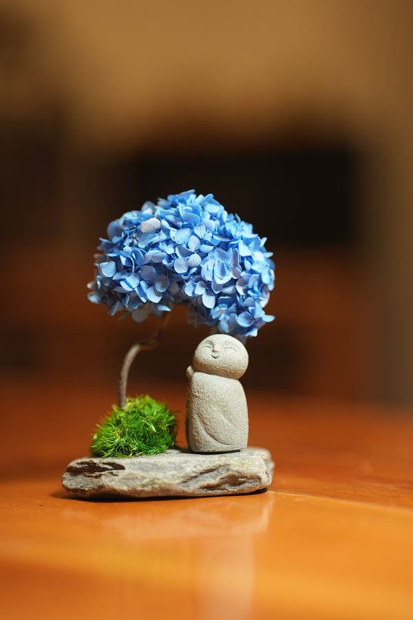 A Small Tree in the East - Blue Dream - Journeyman