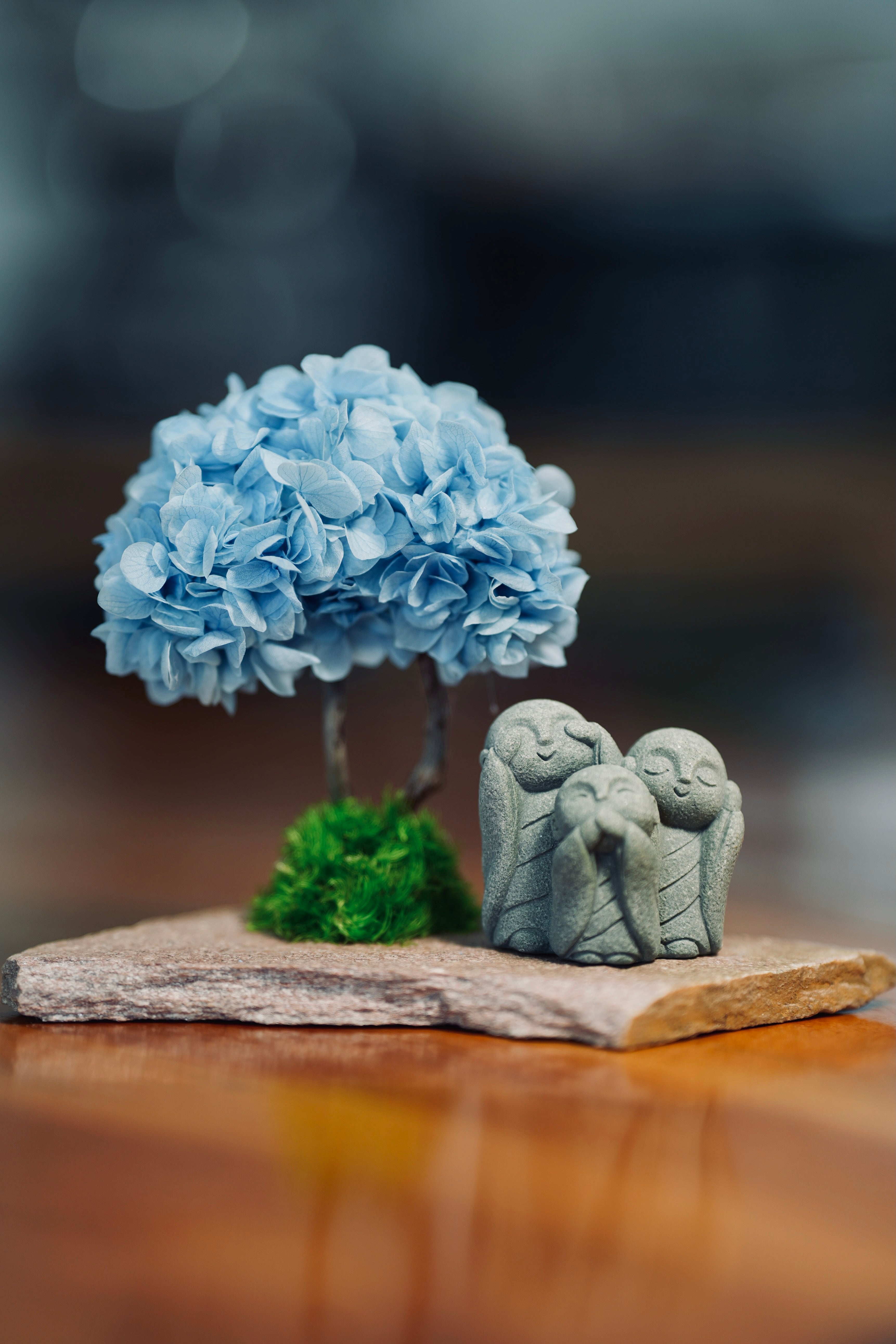 A Small Tree in the East - Blue Dream - Journeyman