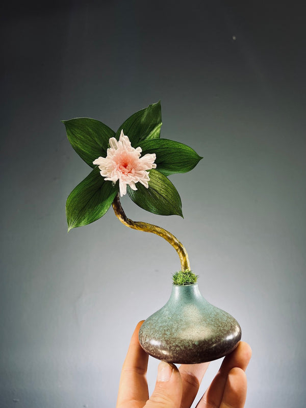 Children of the Forest - Charm (Preserved Plants)