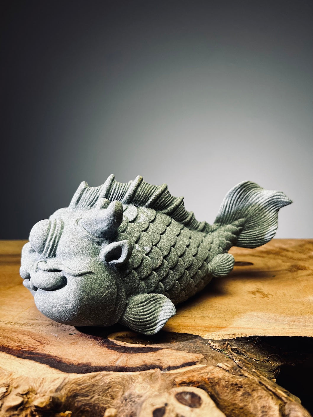 Display Stony Fish Ornament (Accessories)